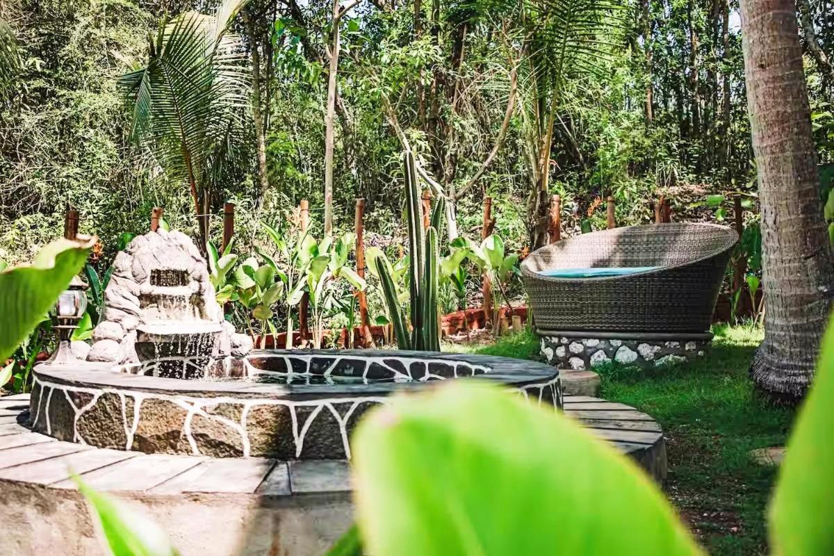 La Royale Nusa Penida Toyapakeh Экстерьер фото